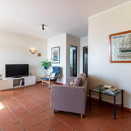 Marina Lusa Apartamento *